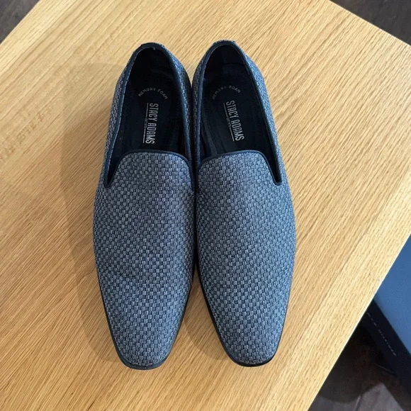 Stacy Adams Charcoal Textured Loafers - Picture 6 of 6